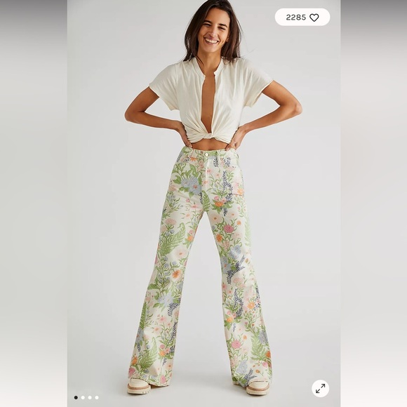 Wrangler wanderer 626 high rise floral print bell bottom jeans 26x30 - Picture 2 of 8